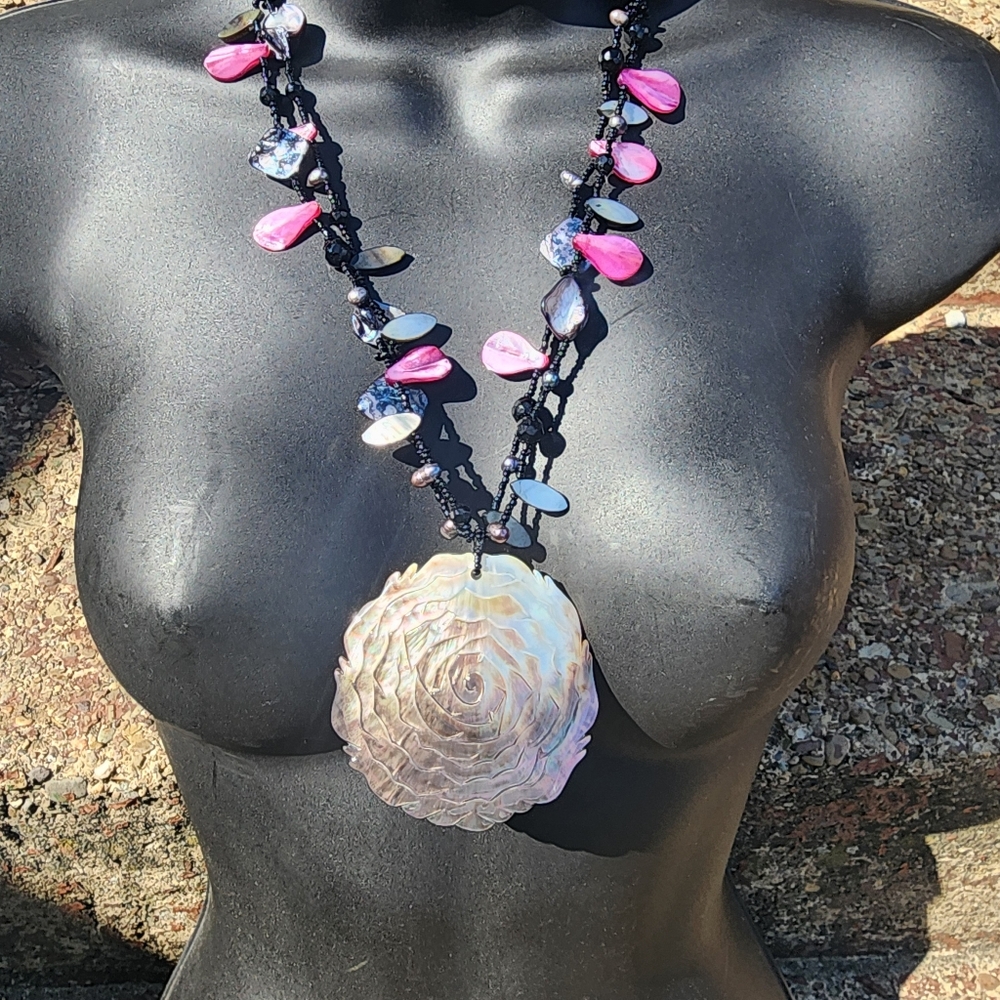 Mother of pearl necklace with large rosette flower fashion costume jewelry